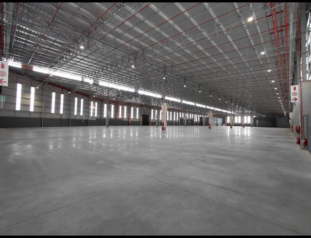 12,619M² WAREHOUSE TO LET IN WITFONTEIN